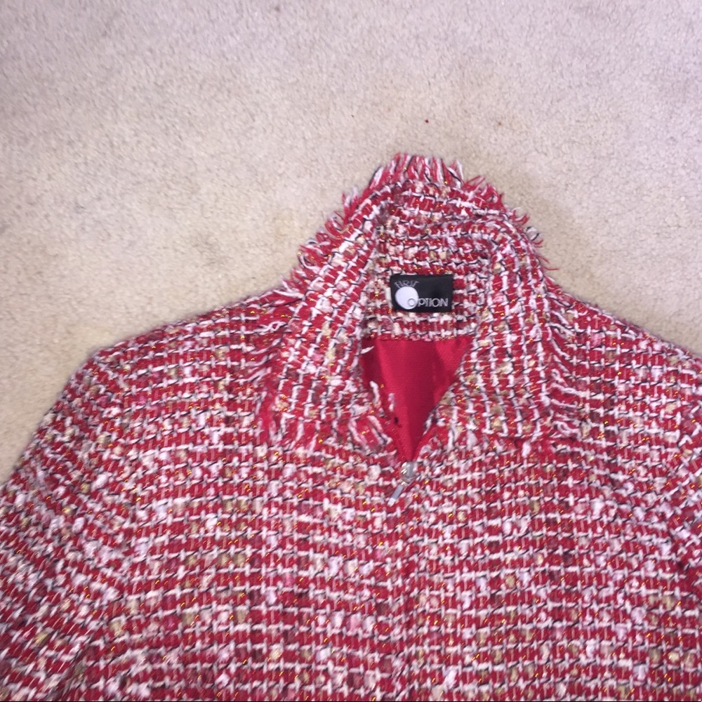 ❣️red jacket❣️ - Picture 7 of 8